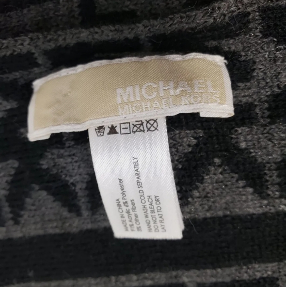 Michael Kors Scarf Signature Logo MK Acrylic 64" long monogram black gray - Picture 2 of 3